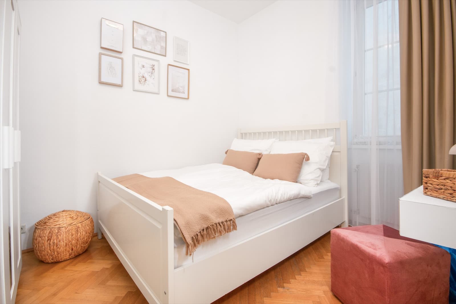 Exquisites Apartment im Herzen Wiens: Altbau bei der Karlskirche — Foto 2