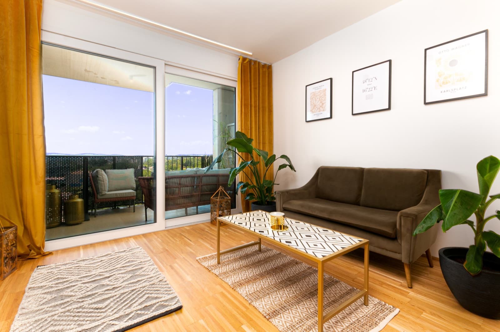 Appartamento con una vista splendida e balcone vicino alla Therme Wien