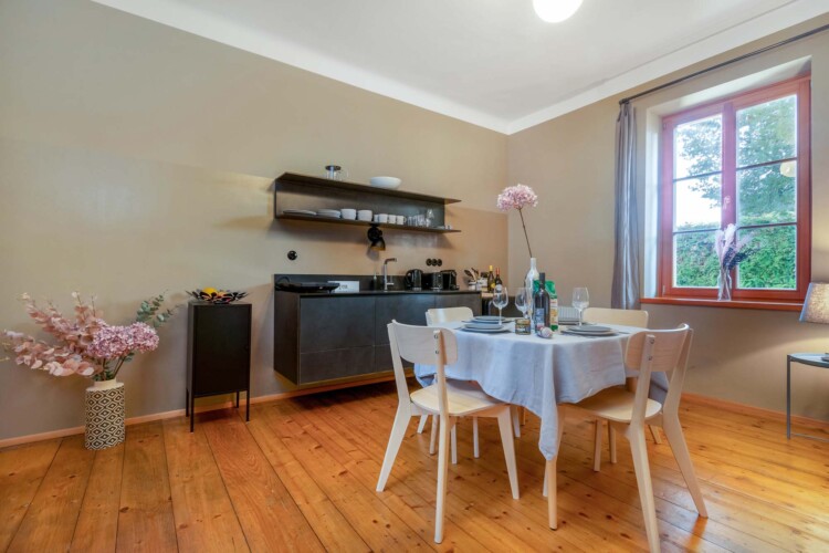 Klagenfurt Family-Friendly Holiday Apartment