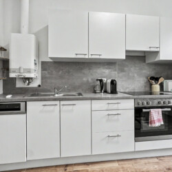 Third bedroom with double bed in Vienna Altbau apartment accommodating up to 8 guests